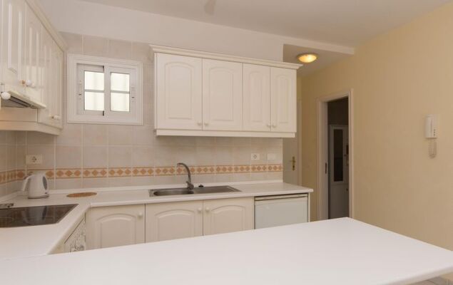 Clark Fewo - Photo 9