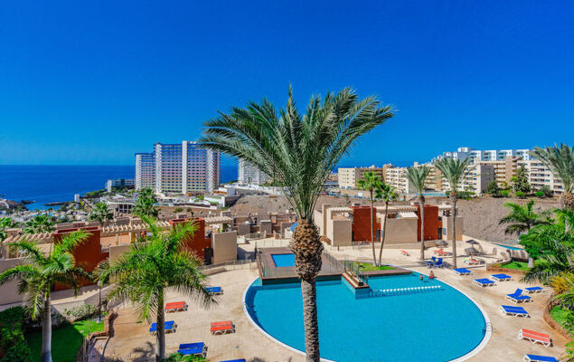 Vista oceano y piscinas Paraiso - Photo 1